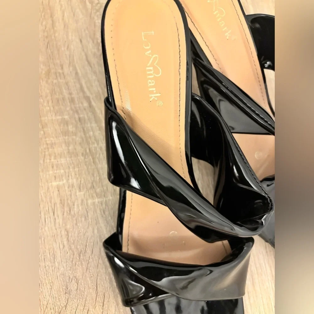 Lov mark Chic Black Women's Heels Size 8.5